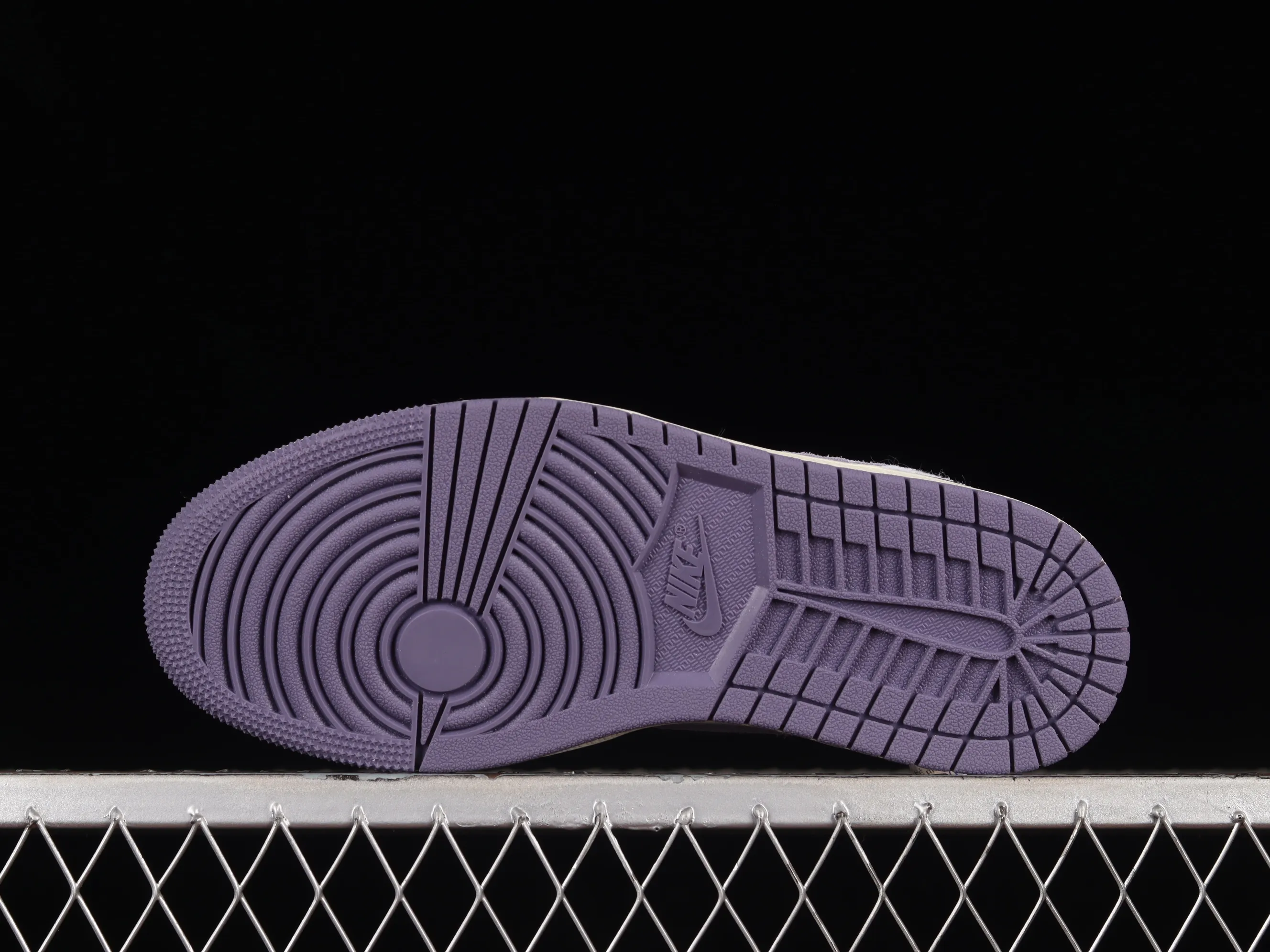 All Categories Air Jordan Jordan Series Basketball Shoes Air Jordan 1 Low Z Edition Air Jordan 1 Low AJ1 Joe 1 Mi White Purple Retro Culture Leisure Sports Shoes DZ4135-002